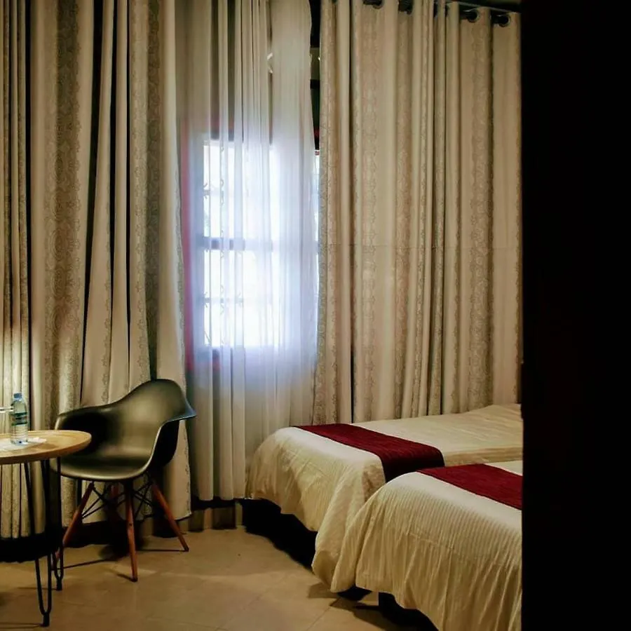 *** Отель Mahali Guesthouse, Makindye Hill Кампала Уганда