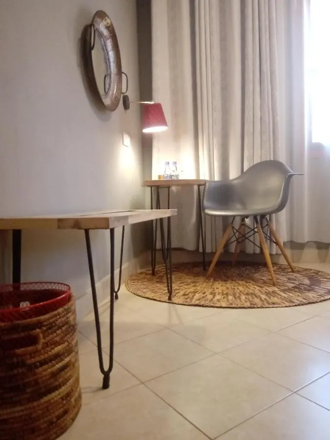 Mahali Guesthouse, Makindye Hill Кампала