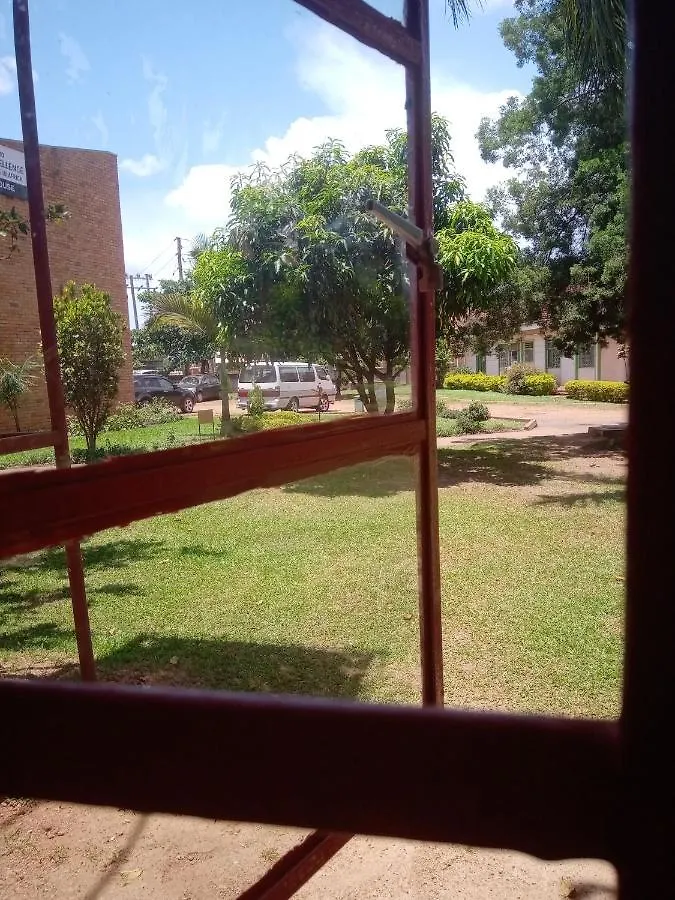 Mahali Guesthouse, Makindye Hill Кампала Отель